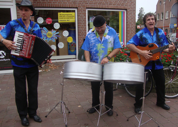 steelpan akoestisch trio